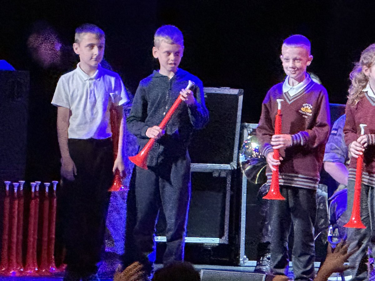 HGPAMrAmos's tweet image. 6AA felt very lucky today! We went to @stocktonglobe to see the #ColdStreamGuards it was AMAZING!