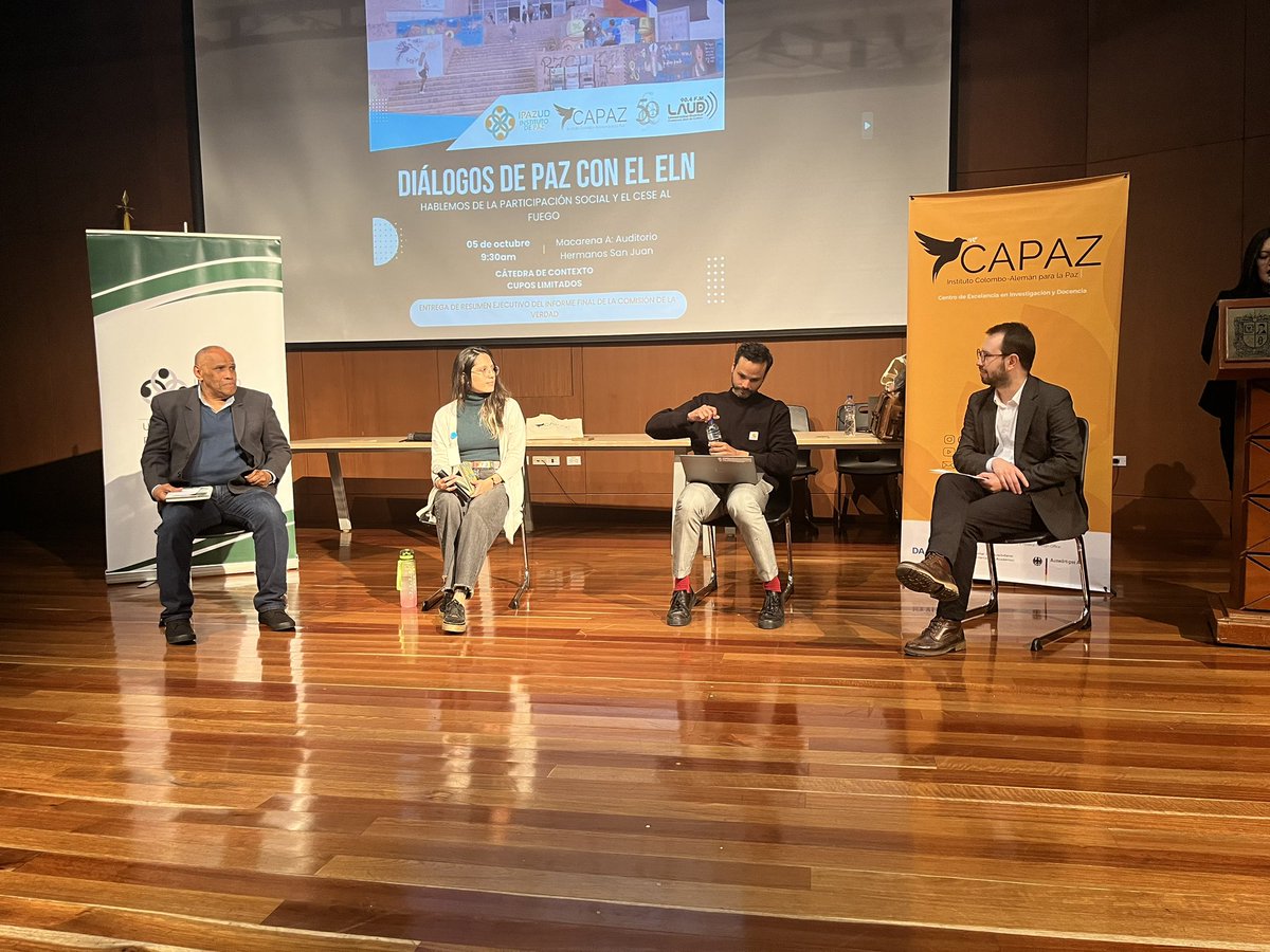 Ipazud's tweet photo. #UDistritalxCAPAZ segunda parte del conversatorio “DIÁLOGOS DE PAZ CON EL ELN: HABLEMOS DE LA PARTICIPACIÓN SOCIAL Y EL CESE AL FUEGO”. Organizado por el @Instituto_CAPAZ y el @IPAZUD de la @udistrital . @LaudEstereo  @parescolombia @FCEdistrital https://t.co/2zlwi4MqZh