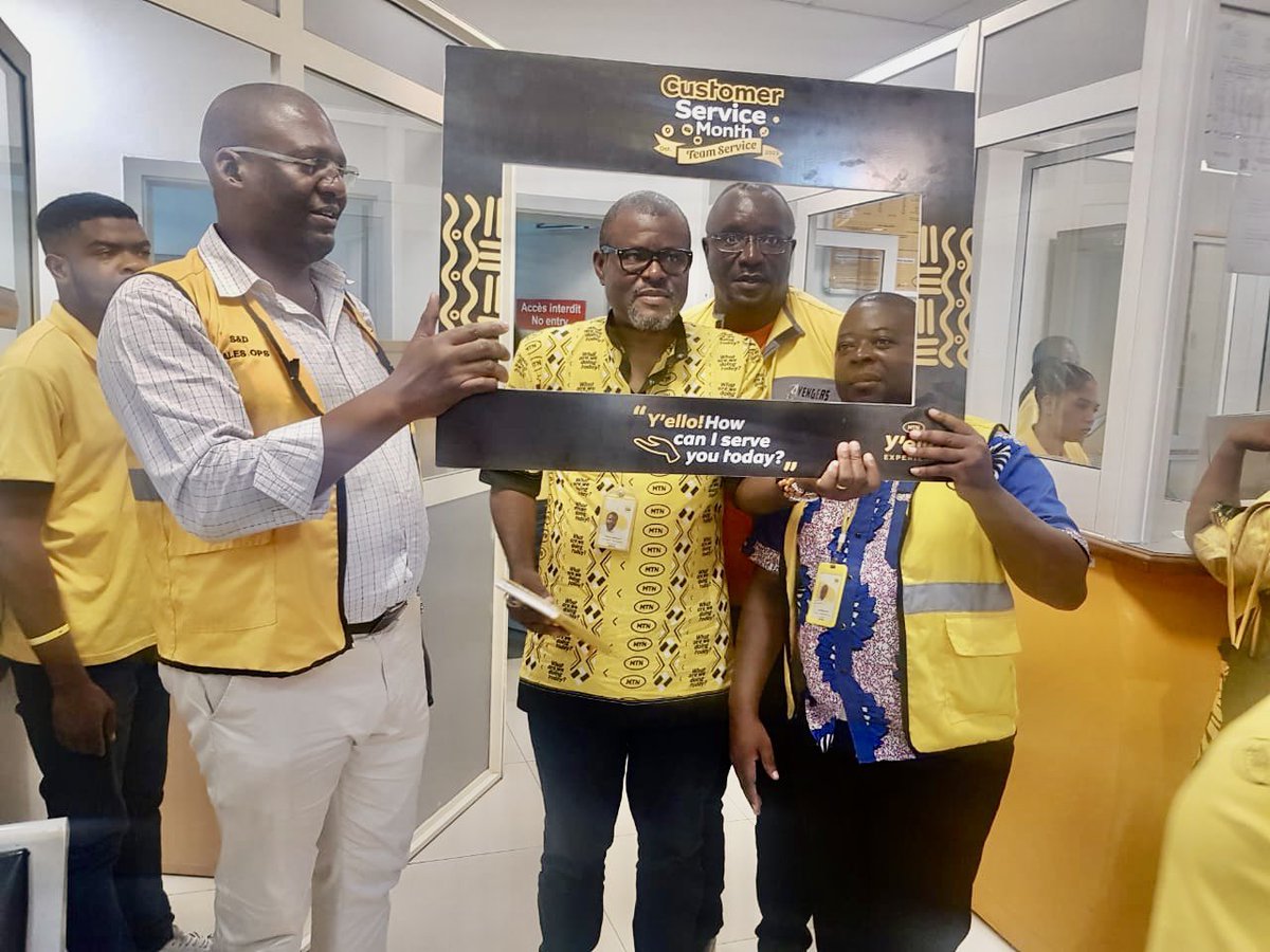MTNCameroon's tweet photo. By celebrating the #CustomerServiceWeek, @MTNCameroon staffs also celebrate their contribution in providing the benefits of a modern connected life to everyone.
The Sales and Distribution Team provided an awesome #YelloExperience to our customers.
#DoingGoodTogether https://t.co/hMhH4o4Ado