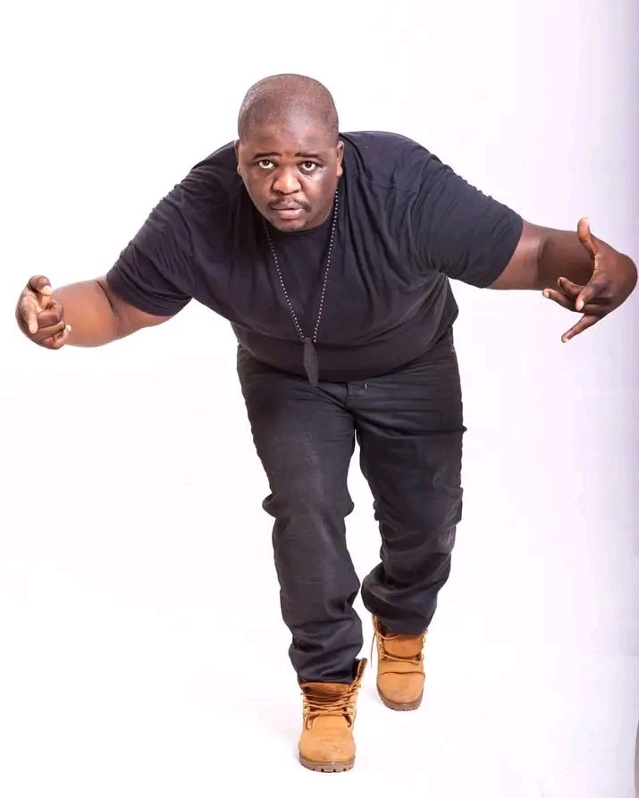 ProducerMPLZ's tweet photo. New Zakwe x Duncan x Young Cannibal x Mthinay Tsunam Kasi Rap HipHop Freestyle Type Beat 🔥❤️🙏
https://t.co/qYBU8iITii https://t.co/nEKwNxOpC6