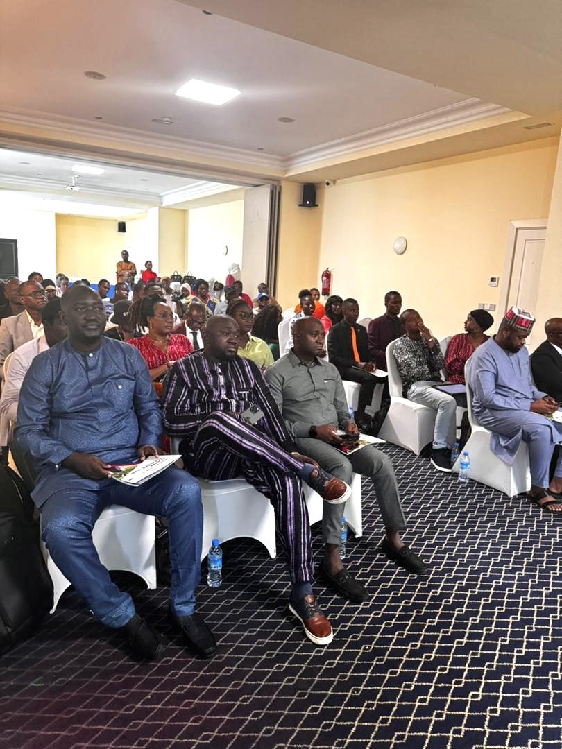 "Le Meetup Investor 2023 organisé par GAIN soutenu par INTEGRA, a été l'occasion de discussions enrichissantes avec les structures d'accompagnement et de financement, explorant ainsi les opportunités financières pour les startups. 💡💰🚀 #Investissement