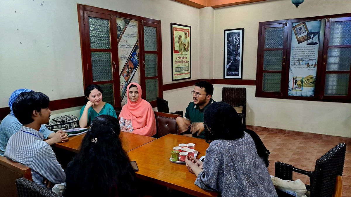 HamidKysar's tweet photo. "Sir, give us commitment that you will keep inspiring us in the future " best compliment from our volunteer team from @AUW_Chittagong. Today i had meeting with them on upcoming music class for the deprived children. @YASID16610448 @PialShil https://t.co/penEzqkhf0