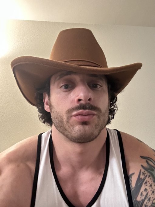 All ready for Oklahoma vs Texas this week!!! https://t.co/Kol929FJZN<a href="/tag/mvsales"class="tags"><span>#mvsales</span></a>