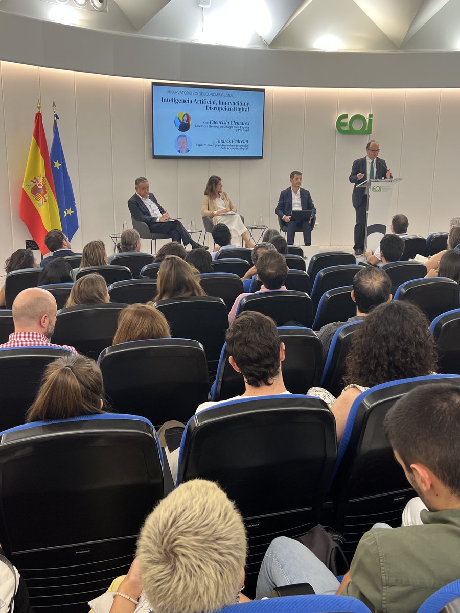 eoi's tweet photo. 🟢¡Inauguramos el Curso Académico 2023/2024 en el que nuestros alumnos/as de postgrado comienzan sus programas Master! 

¡Bienvenidos/as! 👋

#somosEOI https://t.co/p7sqqFqR1f