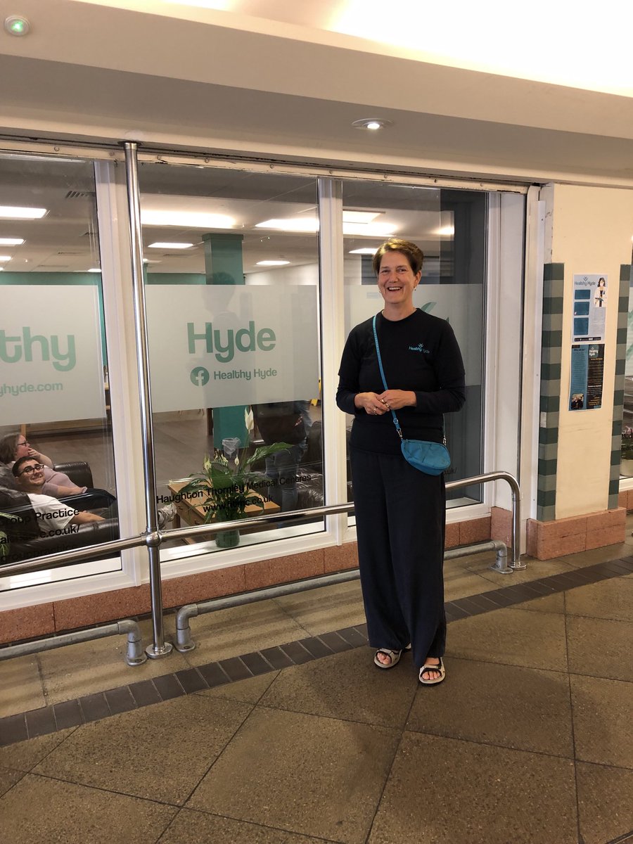 Visited Healthy Hyde today it showed just what a single PCN/neighbourhood can do. Situated in a market mall offering a community resource gp appts, vaccination, hosting community groups, screening, mental health-this is the vision coming to life in GM ⁦@PrimaryCareGM⁩