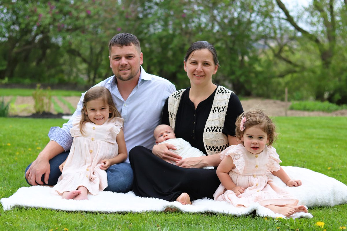 WellyAdvertiser's tweet photo. A hockey tournament Oct. 20-21 in Palmerston will raise money for the Martin family to outfit a new wheelchair-accessible house in Mapleton for their six-year-old daughter Mya, who has spina bifida. https://t.co/XIMA1oWgU8 https://t.co/6xI8LOJdgm