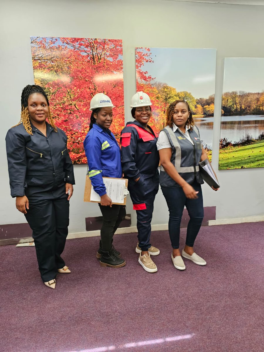 CBZHoldings's tweet image. As we continue to celebrate #CustomerServiceWeek2023, it was time for some fun today as our service champions in the Contact Centre served customers dressed up like their childhood heroes #TeamService