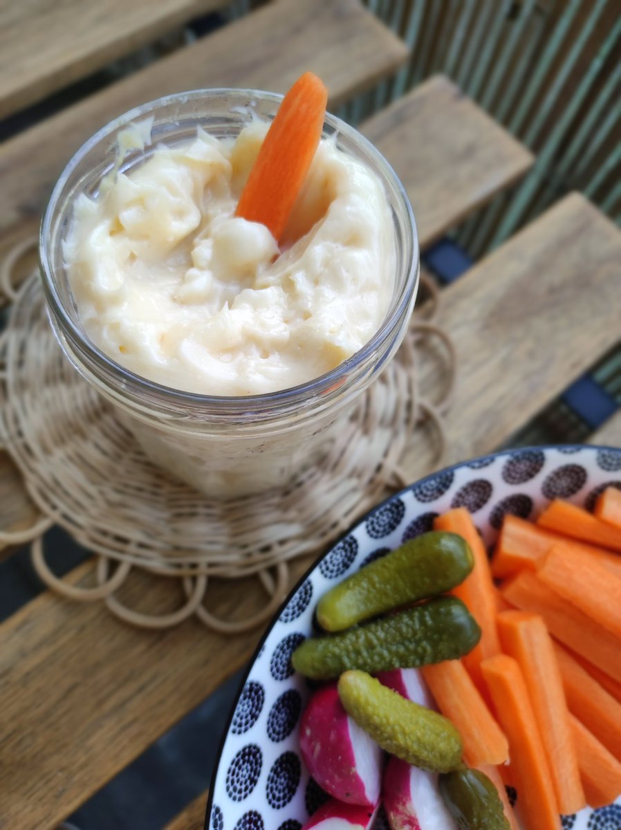 Avoir un #SOPK et contrôler son alimentation H24 ne signifie pas "ne pas se faire plaisir". 
Dans cette mayo maison, il y a un ingrédient magique pour la glycémie. 
Une vraie raison, s'il fallait en trouver une, de se faire plaisir sans se prendre la tête. 

#igbas #diabète