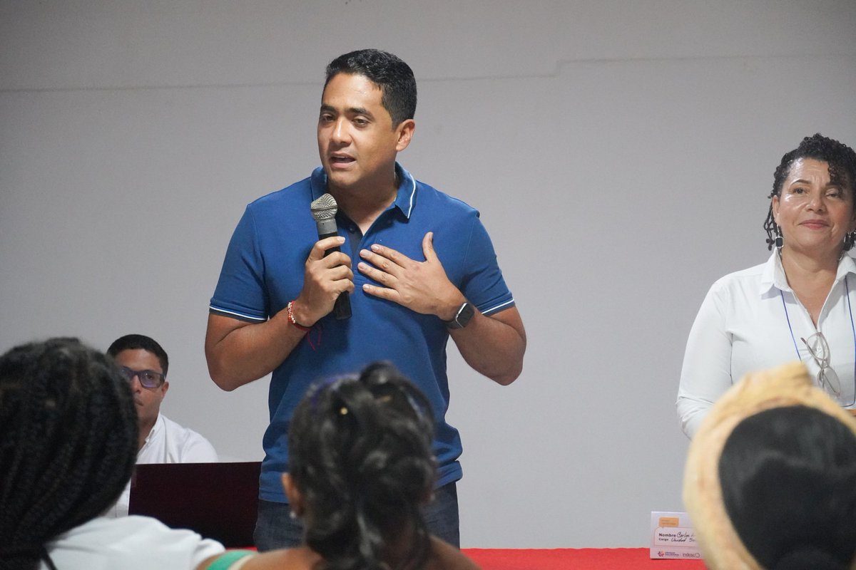 #Ahora nos encontramos con las comunidades en la Mesa Territorial en  #Turbaco #Bolívar, un espacio de presentación de lo que será nuestro Diplomado en Gestión de Territorios Asociativos Solidarios que adelantaremos conjuntamente con <a href="/UCooperativaCol/">UCC_Oficial</a> #MásEducaciónSolidaria