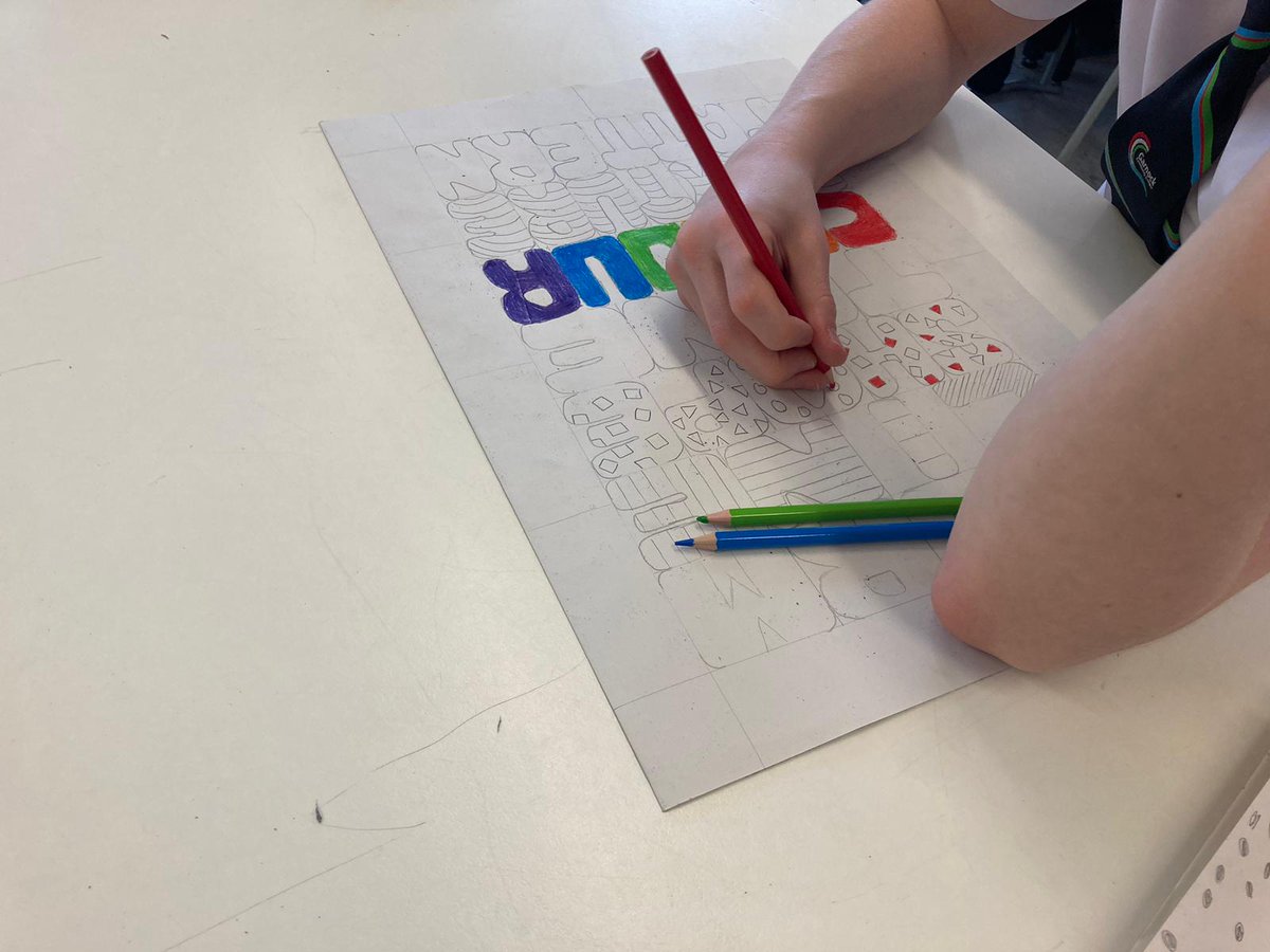 GarnockArt's tweet photo. Our lovely S1's are exploring our 'Visual Elements' in art. Keep up the great work everyone! π β¨ #creativityiseverywhere https://t.co/6uwDkafJnb