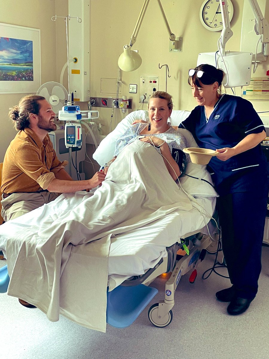 #insitusim in labour ward in Inverness, as part of an obstetric training event for medical and nursing staff of all grades. A lovely example of Inter-professional education. @NHSHighland #simulation #MedicalEducation #obstetricemergency #isim