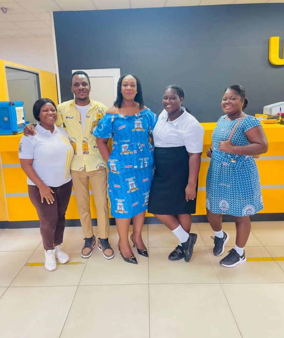 myumbbank's tweet image. It&apos;s lit 🔥at #UMBCSW23!  

#CSW2023 
#TeamService2023  
#UMBAdvantage 
#CustomerServiceWeek2023