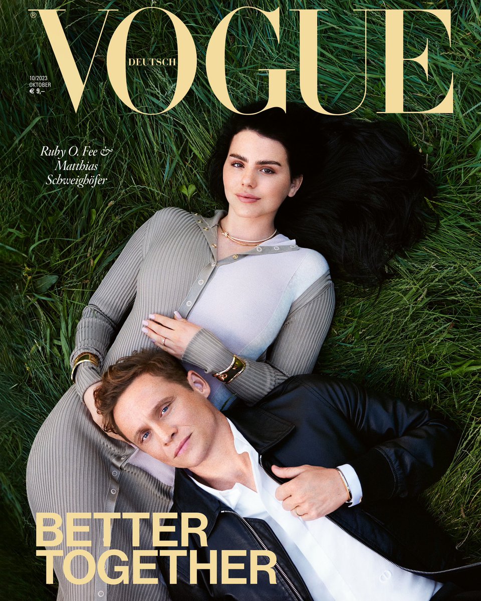 VOGUE_Germany's tweet photo. @Rubyofeeitsme und @MSchweighoefer sind die Cover-Stars unserer neuen Oktober-Ausgabe.
➡️ https://t.co/KJbVOCWHtO
#voguegermany #voguecover #rubyofee #matthiasschweighoefer https://t.co/LmxoadIX0y