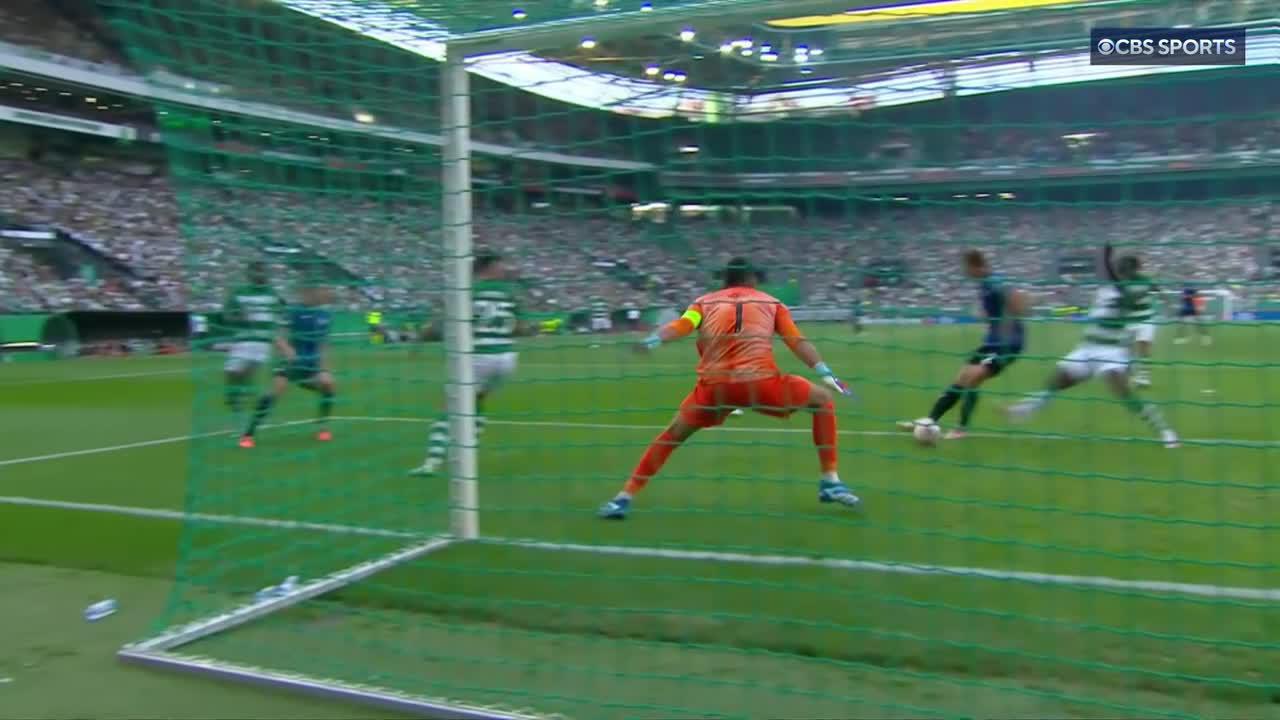 19-year-old center back Giorgio Scalvini gets himself on the end of beautiful Atalanta team goal!A beauty from Gian Piero Gasperini's side. 🤩