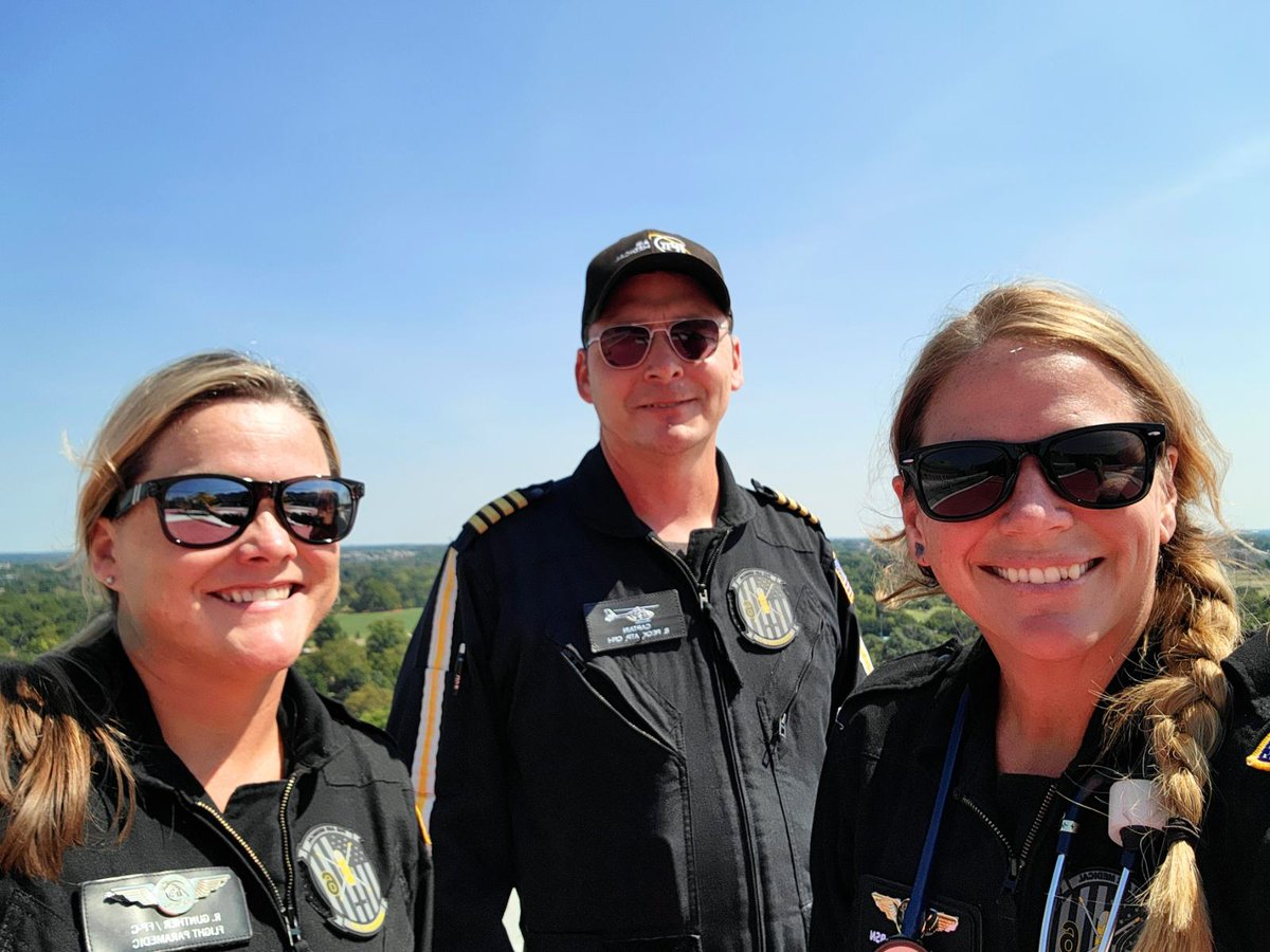 phi6greenville's tweet photo. PHI 6 on a recent trip to the Gateway to the West.....🚁
#PHI6 #PHIHealth #PHIAirMedical https://t.co/KLjOWQoVfI