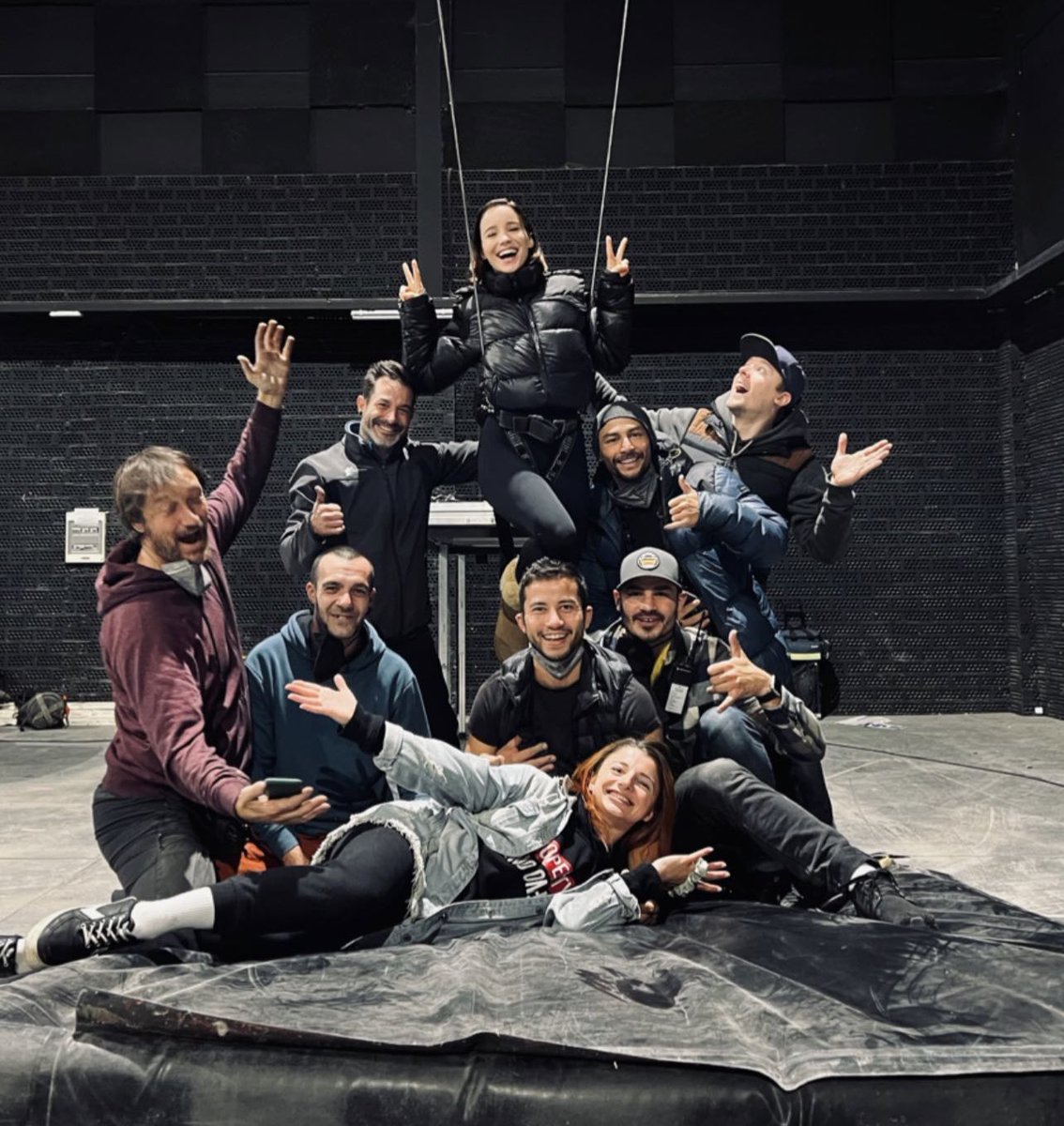tzotzolaki's tweet photo. 9 months ago we started fighting for a cause. For our voices to be heard. For #WarriorNun . Simon, the crew and cast fought beside us. They deserve to be a part of the continuation. It wouldn't exist without them. Let's fight for them!🔥
IN SIMON AND CO WE TRUST #WarriorNunSaved https://t.co/J9Wx3nfiid
