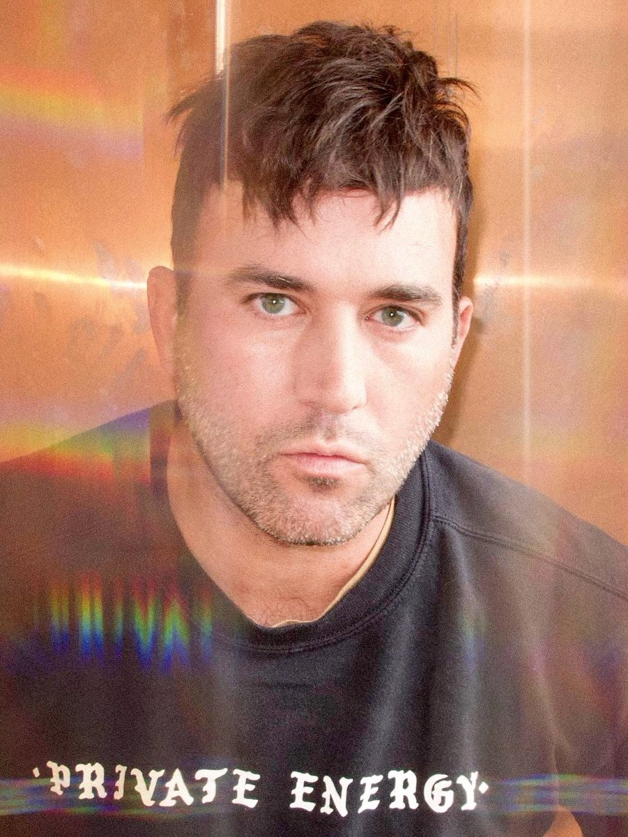 beyzhive's tweet photo. Sufjan Stevens on Beyoncé’s “RENAISSANCE”

“When I first heard ‘PLASTIC OFF THE SOFA,’ I was like, This is ridiculous.

The wizardry on that album is so awesome and frustrating for me as a musician, because even if you took out her vocals, I’m still obsessed; I’m still intrigued by the engineering and production that’s going on and the harmonic relationship between chords. All that stuff is really interesting too. It’s a pretty exciting album.”