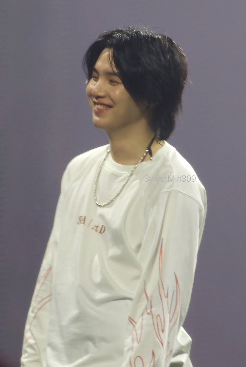 minspics's tweet image. miss you &amp;lt;/3