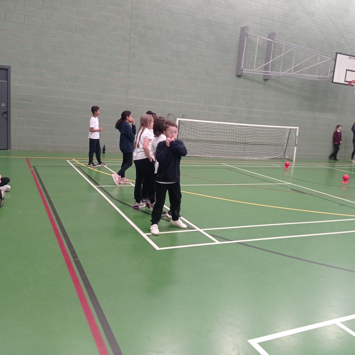 Great effort and improvements from our y5/6 dodgeball team tonight ...team talk and tactics <a href="/bcw_cat/">Blessed Christopher Wharton Catholic Academy Trust</a> <a href="/YourSchoolGames/">School Games</a> <a href="/BfdSchoolGames/">Bradford School Games</a>