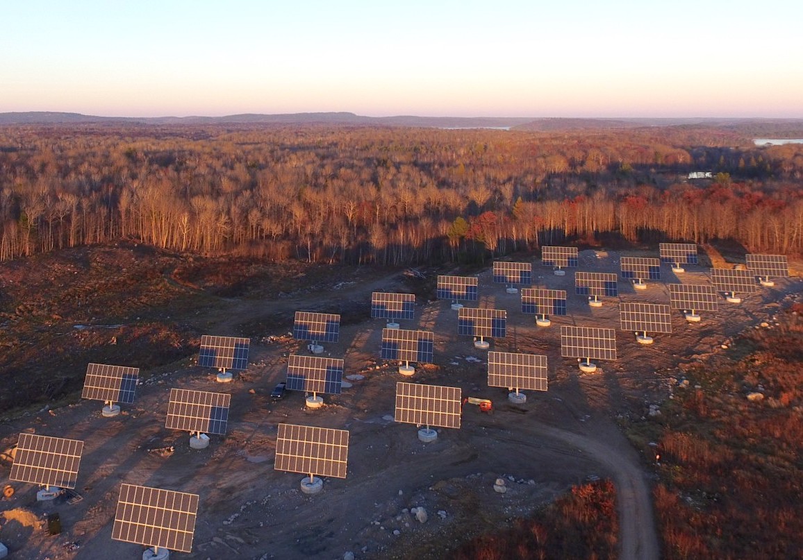 Our project Solvation-F consists of 1,277 panels on 50 solar trackers. This installation was finished in 2016, along with Solvation-V &amp; Solvation-VF. CED Co-op owns 100% of the Solvation systems.

Learn more: cedco-op.com/our-projects/

#divest #invest #community #projects #Earth