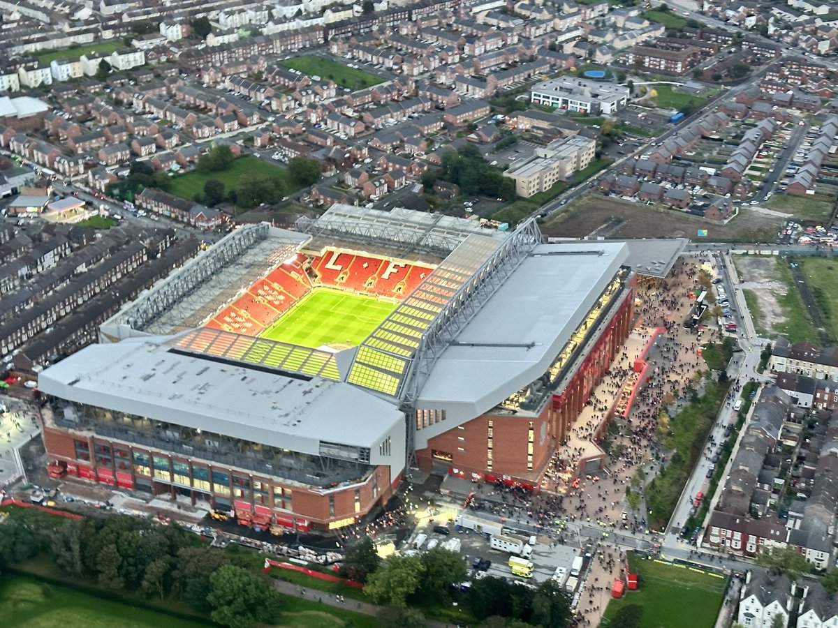 PC 221 Whiteley tweet media