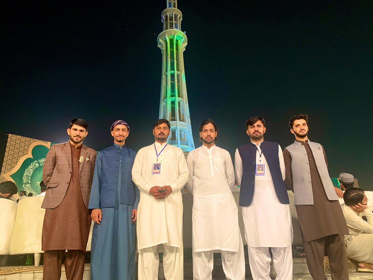 Rashidmustafvi2's tweet photo. علم امن _قدم قدم
#Celebrating29YearsOfMSM

@MSMPakistan_
@MSMSistersPak 
@FarhanAzizMSM
@MSMSPUNJAB https://t.co/U0UzkpnGp5