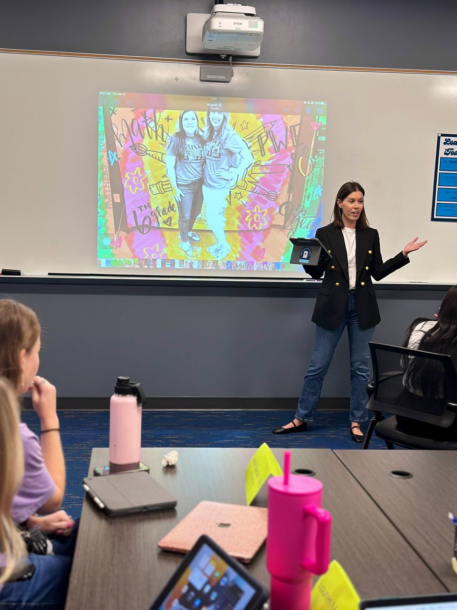 tayloryourteach's tweet image. 🤩 #RISDAIMAlumni is in the house! We have day two with @arosansky &amp;amp; @mryenca for #AppleProfessionalLearning! This morning our teachers:
🎨 Explored Pop Art
🗣️ Discussed Culture
🎥 #Keynote Live Video
#AppleTeacher #RISDWeAreOne