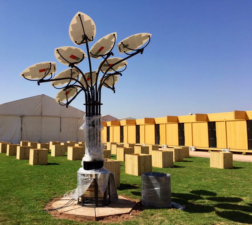 Jafkech's tweet photo. 🚨🚨 Voilà les premières images du site où aura lieu le Sommet du FMI et de la Banque Mondiale, la semaine prochaine, à Marrakech.

C’est le plus grand événement du genre qu’organise le Maroc depuis la COP 22 en 2016.

On y attend 14.000 participants du monde entier🌍

Defilez ⬇️ https://t.co/meZd3Sfg8e