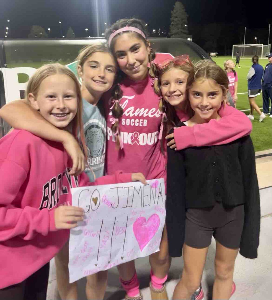 When coaches make an impact that goes beyond the soccer field. Wonderful support for Coach Jimena from these young ladies.