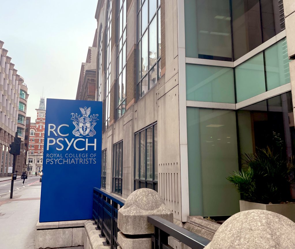 Cara ☀️ tweet media