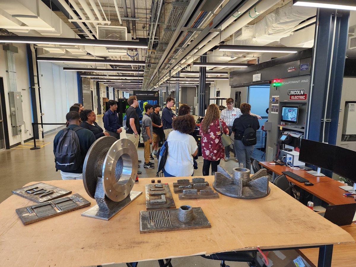 LizaAllisonCMU's tweet photo. @CMUEngineering is celebrating Manufacturing Day today at #Mill19! Together with @ARM_Robotics and @MadeinSWPA, we are hosting nearly 150 local HS students and 30 exhibitors for a fun day of demos and career exploration in advanced mfg! #AdditiveManufacturing #WAAM
#MfgDay23 https://t.co/6VExTSJi73