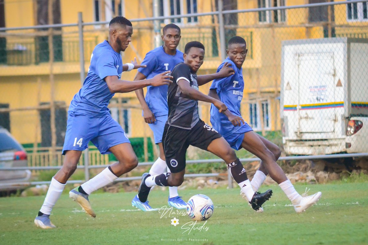 Johnzacheus77's tweet photo. #JZ7 "Football is a beautiful Game", I ball hard ⚽🙌🏾✨ https://t.co/0GTsQhDHPa
