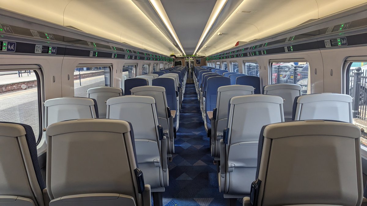 DylanReports's tweet image. Up this week, we&apos;ll be taking my first post nationalisation look at TransPennine Express, aboard one of their high-speed (by British standards at least) Nova 1 sets to see how things now stack up for them.

Video live at 4pm BST tomorrow 😁