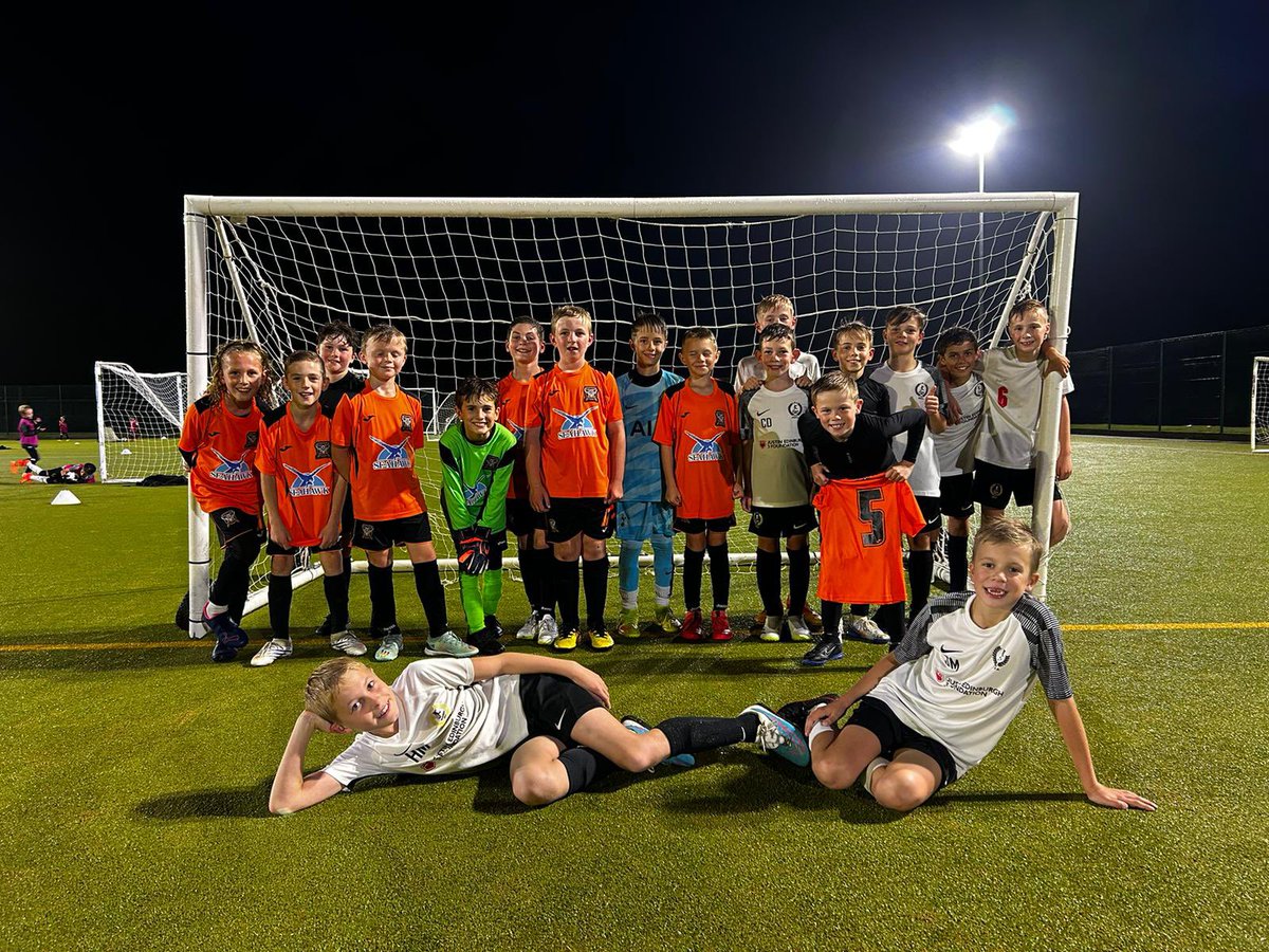 On Monday night, a selection of our U11 group played a friendly match against Dunmow United ⚽
Lead Coach, Pete Falco, said "All in all, it was a fantastic performance from M.R.F.A. which saw us score plenty of goals and we achieved this by playing attacking creative football."
