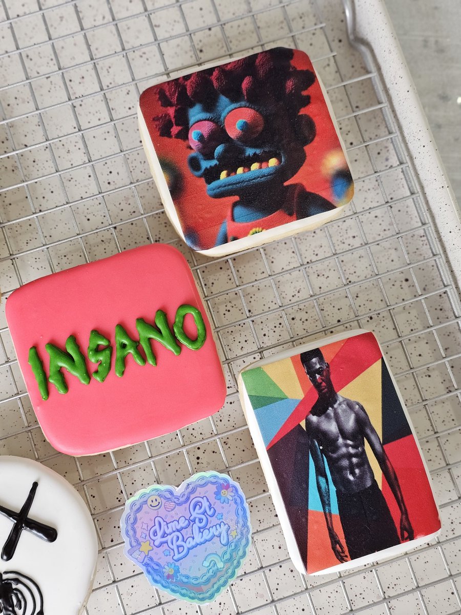 @KiDCuDi INSANO  Sugar Cookies! I made these in anticipation of the new album! I love so much cudi! Please let me ship you some! 🫶🏼💘 #kidcudi #Insano #manonthemoon #scottmescudi #limestbakery #kittyonthemoon