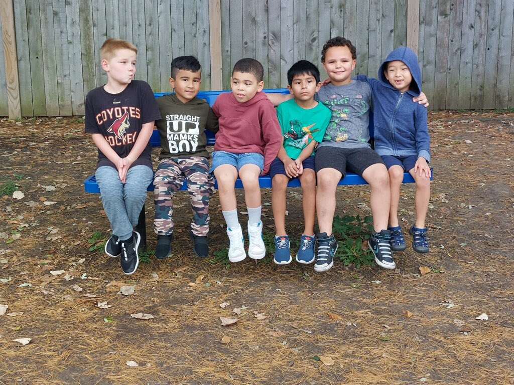 Just buddies hanging out! 💙<a href="/WindsorWildcats/">WindsorWildcats</a>  <a href="/ahsd25/">ArlingtonHeightsSD25</a>