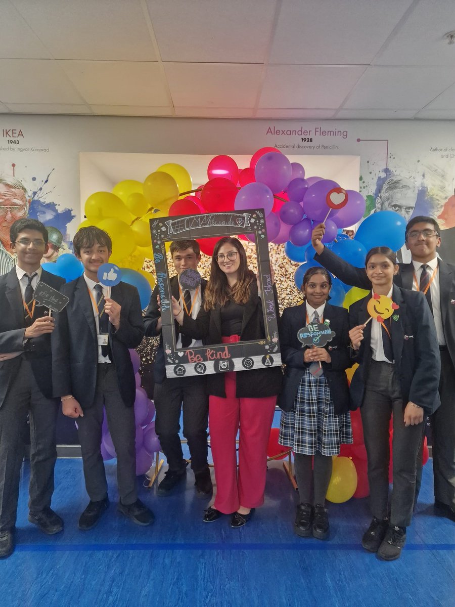 OrchardMead's tweet photo. What a brilliant evening for our Year 6 open evening. Was so lovely to meet all the prospective families and show you what Orchard Mead has to offer. #workhardbekindberesponsible #OMA #TMETrust. @GeeKader https://t.co/IB4GBIn4TZ