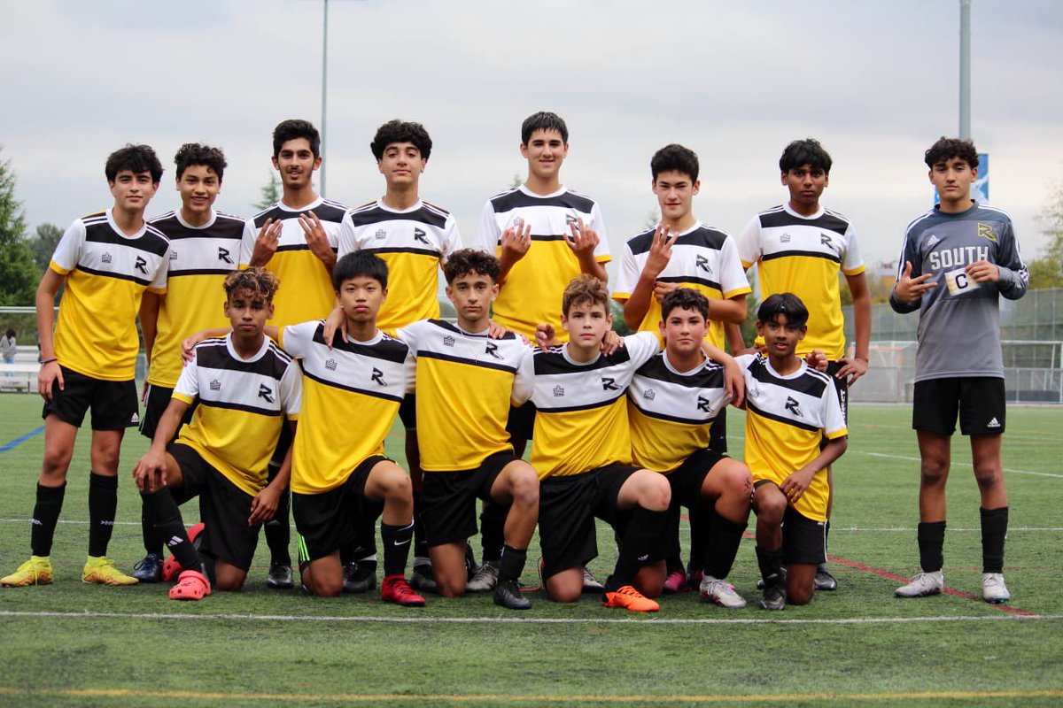 RebelsAthletics's tweet photo. Our Junior Boys #Soccer team put together an impressive team win over @GoHyacks in @BNWSAA League play!
Our Rebels sit tied for 2nd place in the league table and take on @bnsathletics on 10/11!
#ForzaRebels
#VamosRebels
#GoRebels 🖤💛⚽️ https://t.co/LcxqpLWI0X