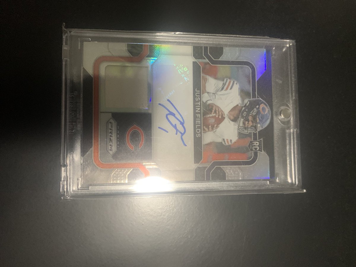branich217's tweet photo. @stonedbetting I sold all my rookies of him before the season but kept these 4. Probably worth about 25% or what they would’ve been a month ago 📉 https://t.co/X7VQJeYbsL