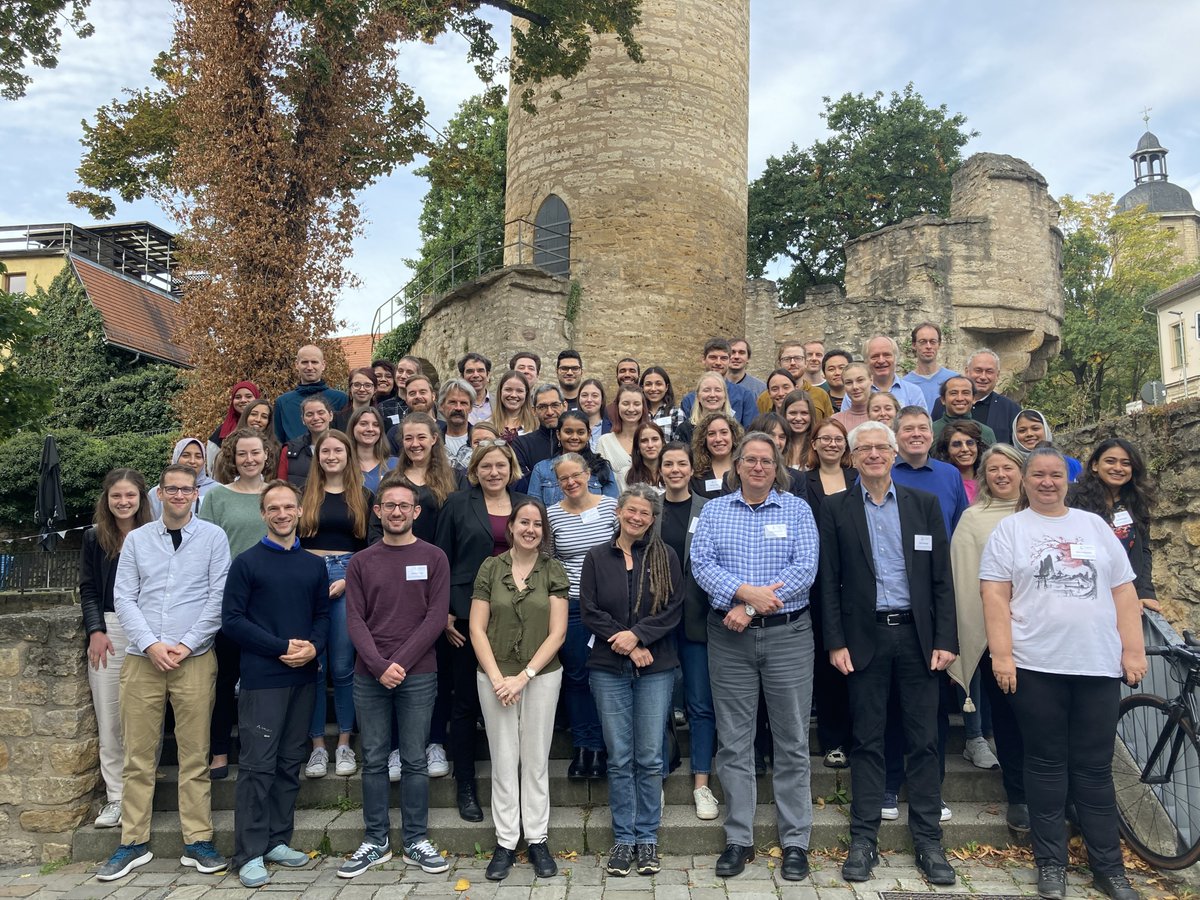 TRR_FungiNet's tweet photo. A big thank you to all participants, keynote speakers, talk and poster presenters, and everyone who made our #FungiNet meeting such an inspiring event! See you next time! https://t.co/9RxrPjhxOW