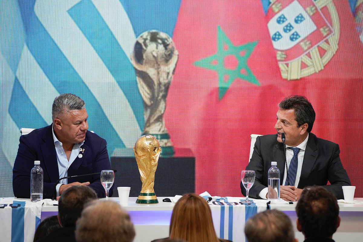 Sergio Massa (@sergiomassa) on Twitter photo Agradecemos el enorme trabajo de @AFA y de <a href="/CONMEBOL/">CONMEBOL.com</a> porque en 2030, gobierne quien gobierne, el mundial empieza en Argentina.
Tal como lo hicimos con el Mundial Sub-20, vamos a recibir a miles de turistas y demostrar que podemos ocupar un lugar de preponderancia en el mundo. Agradecemos el enorme trabajo de @AFA y de <a href="/CONMEBOL/">CONMEBOL.com</a> porque en 2030, gobierne quien gobierne, el mundial empieza en Argentina.
Tal como lo hicimos con el Mundial Sub-20, vamos a recibir a miles de turistas y demostrar que podemos ocupar un lugar de preponderancia en el mundo.