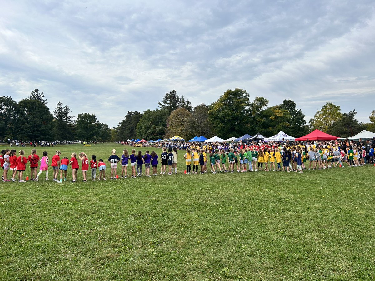 What an amazing day! Shout out to all the Ss who ran today! <a href="/BessboroughEMS/">Bessborough DriveEMS</a> so proud of you! <a href="/tdsb/">Toronto District School Board</a> #crosscountrymeet