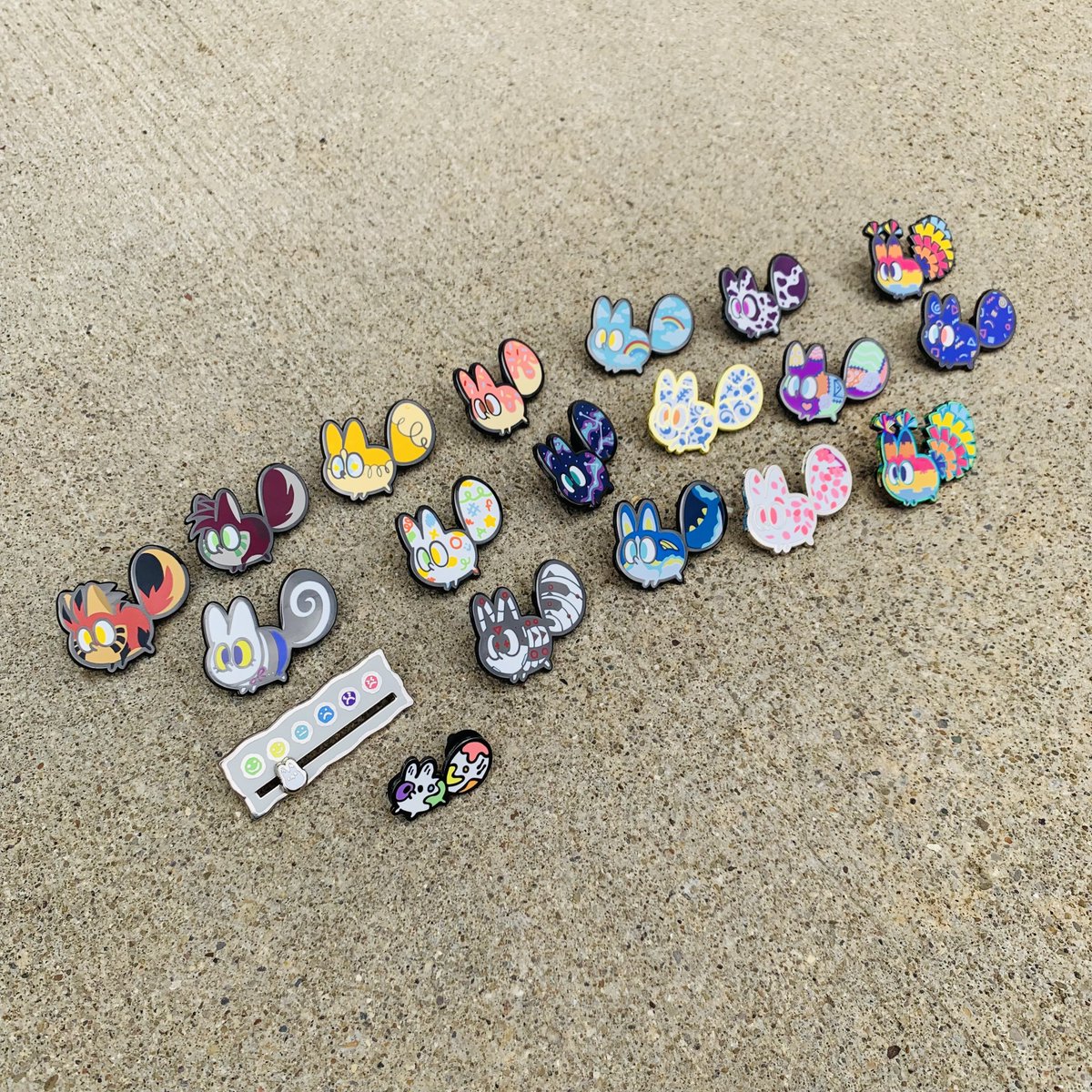 Anxiety Fox @ TFF Artist Alley tweet media