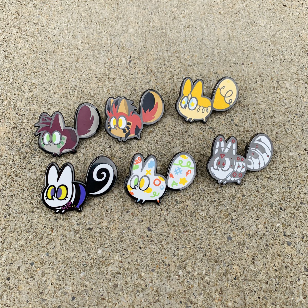 Anxiety Fox @ TFF Artist Alley tweet media