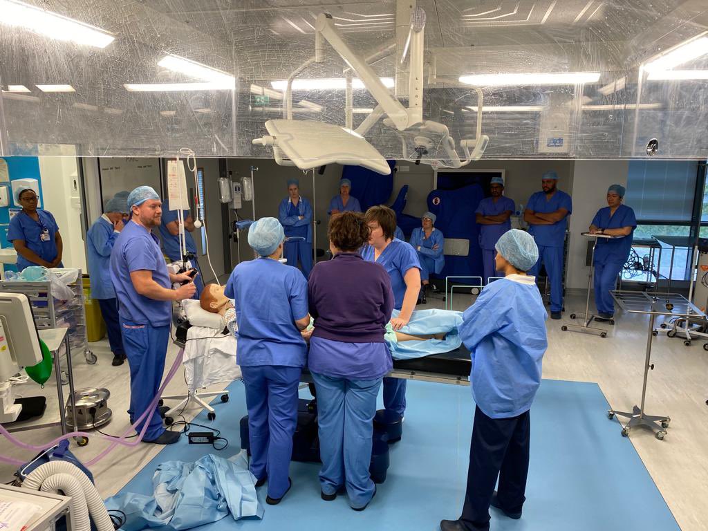 Marie Armstrong💙CMgr MCMI tweet media