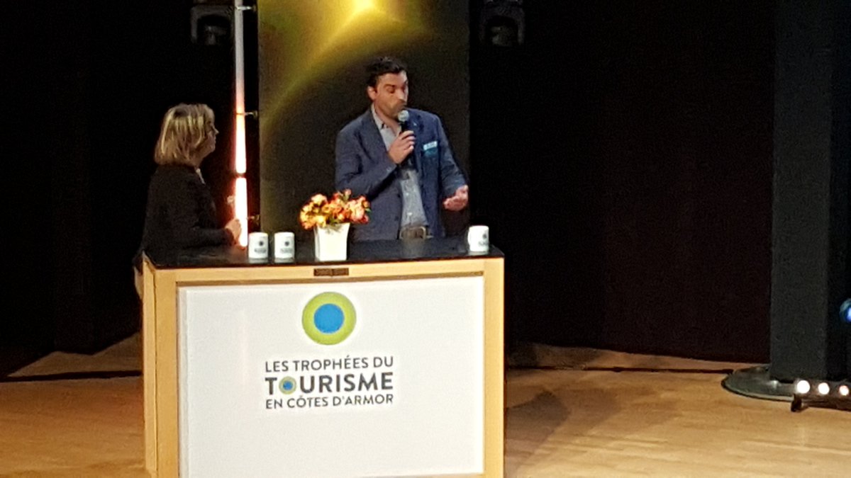 Pas seulement un parc équestre, de nombreuses animations font vire les HARAS DE LAMBALLE toute l’année avec 2 moments forts : les « Jeudis du Haras en été et les Écuries du Père Noël en hiver.
Richesse du Territoire #tropheestourisme22
