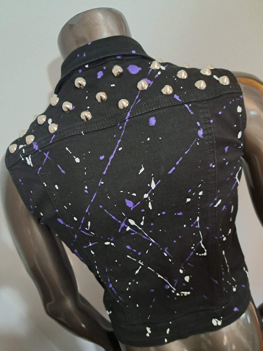 DreddfulThings's tweet photo. ⛓️Two tone Custom Kids Splatter Vest⛓️ https://t.co/Nicsgs42ce