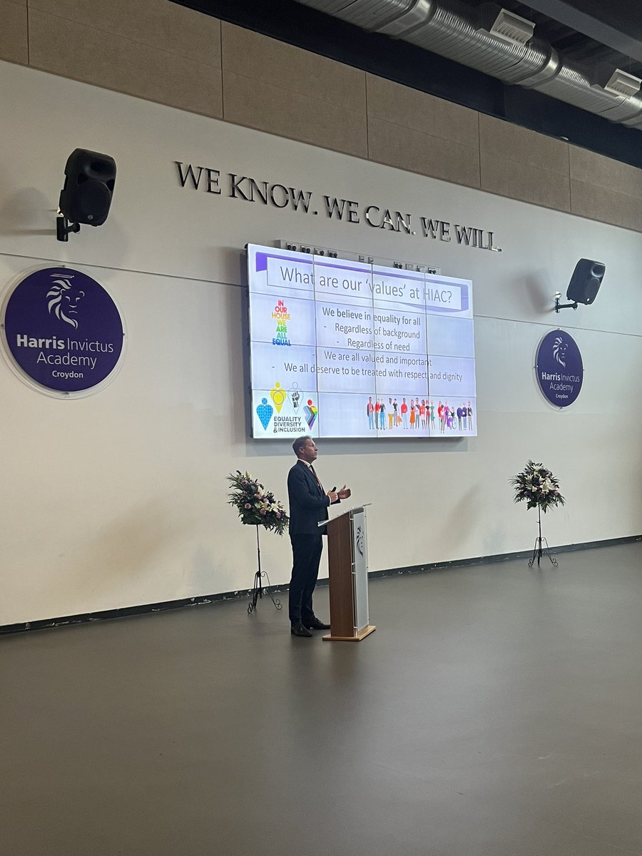 HarrisInvictus's tweet image. Open Evening is our favourite time of year! 
Mr Scott, Head of Academy, gave two talks to prospective students and families this evening. He was joined by our wonderful Year 13 Head Students, Osi &amp;amp; Suranne, sharing their experiences. 

The Invictus Family @HarrisFed #ThinkHarris