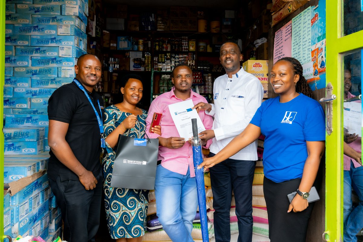 BankofKigali's tweet photo. Our Chief Digital and Retail Banking Officer, Mr. Dรฉsirรฉ RUMANYIKA, visited our Muhanga branch today, as part of the ongoing #CustomerLoveWeek. It was a momentous occasion where we celebrated both our customers and our dedicated staff. During the visit, @Drumanyika had the honor of personally expressing gratitude to some Bank of Kigali customers for choosing us as their financial partner. #BKCares