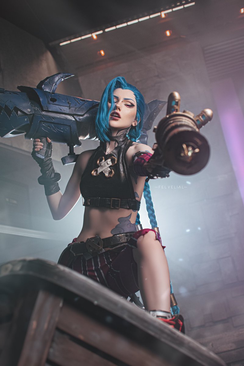 Get Jinxed!💙 finally a character for my body type lmao Jinx, Arcane/league of legends